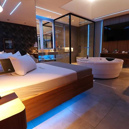 Savana (Adults Only) Ribeirao Preto Luaran gambar